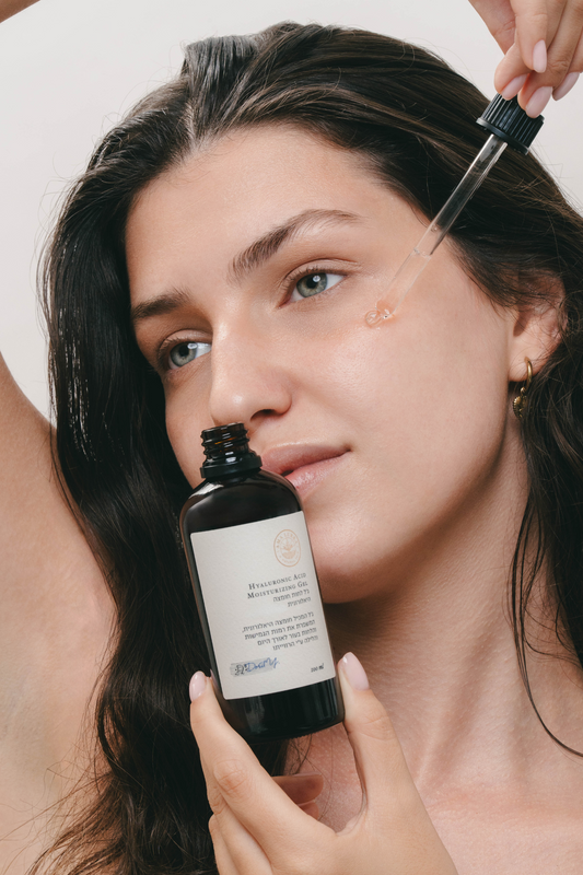 ג'ל לחות חומצה היאלורונית